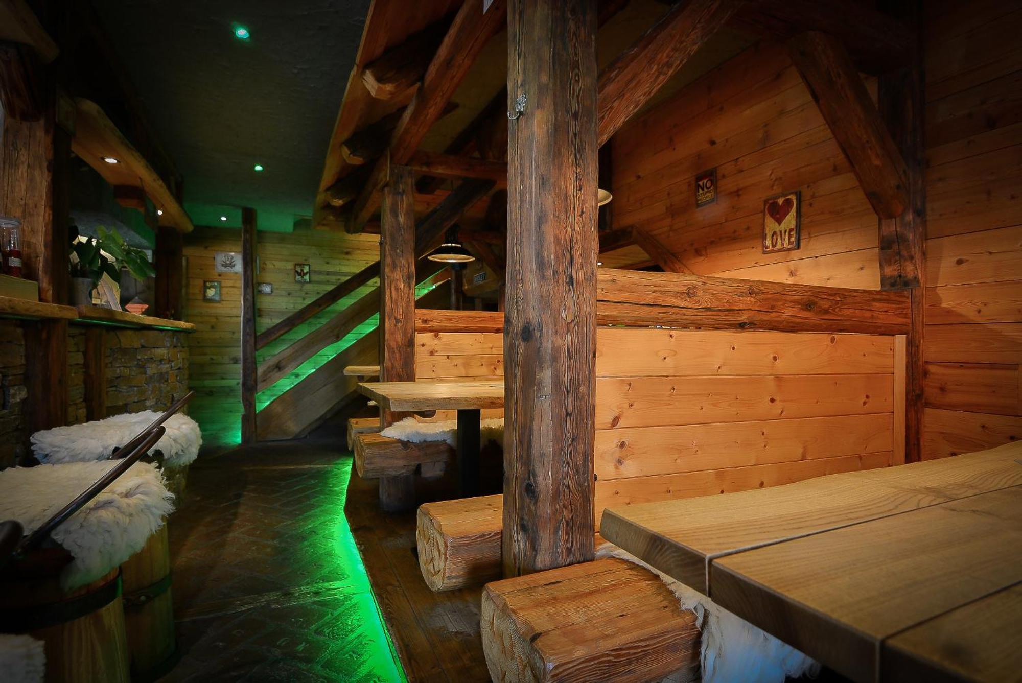 Hotel Friuli Harrachov Exterior photo